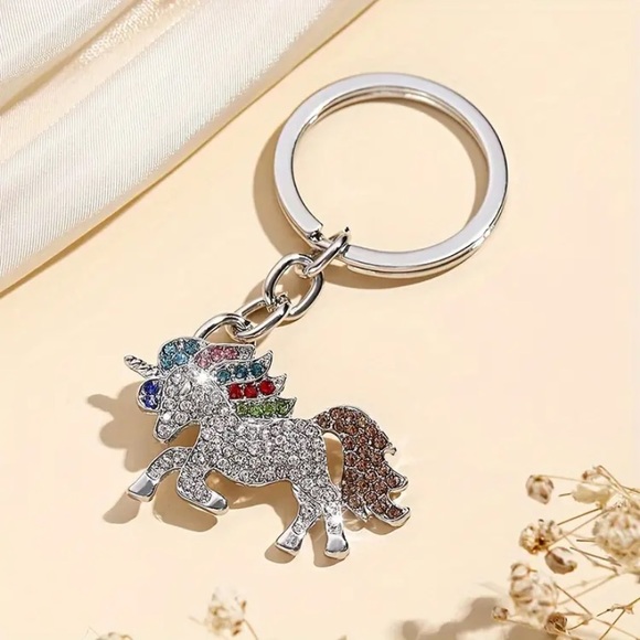Silver Rhinestone Unicorn 🦄 Keychain, Bag Charm, etc - Picture 1 of 5